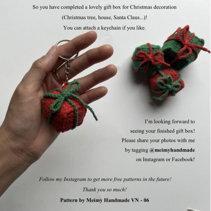It's great to make beautiful little Christmas decorations with your own yarn! This post will show you how to crochet gift boxes with full sizes to decorate Christmas trees, Santa's gift bags, houses... This is a free crochet pattern from MeimyHandmadeVN.